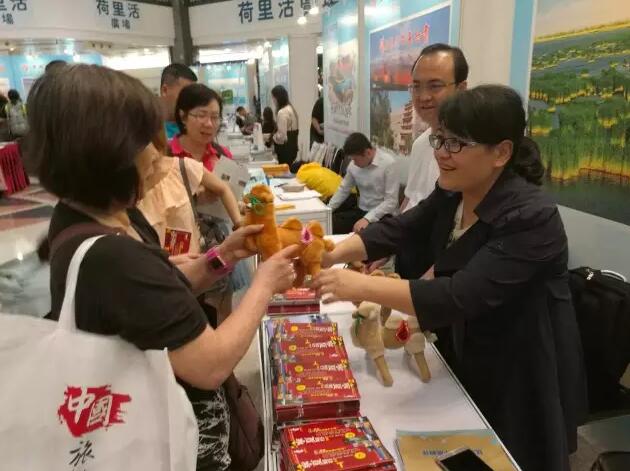 澳门和香港2025最新资料大全，警惕虚假宣传，富强解析落实
